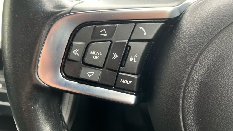 Jaguar F-Pace 2.0d R-Sport 5dr Auto AWD Diesel Estate